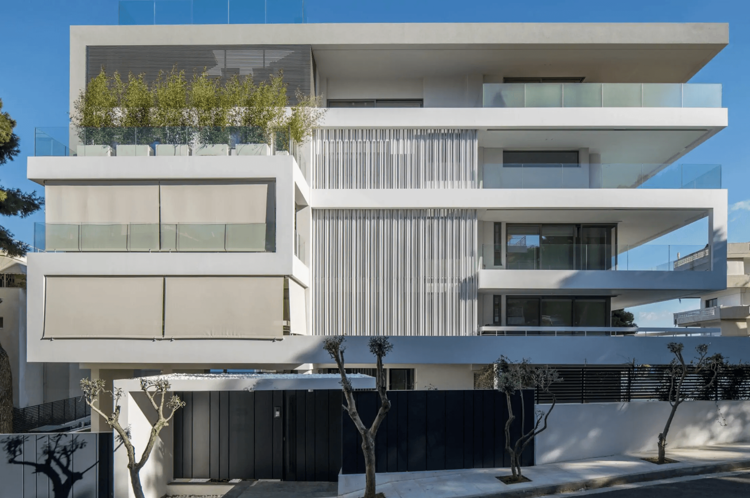 Cove Varkiza Building Image